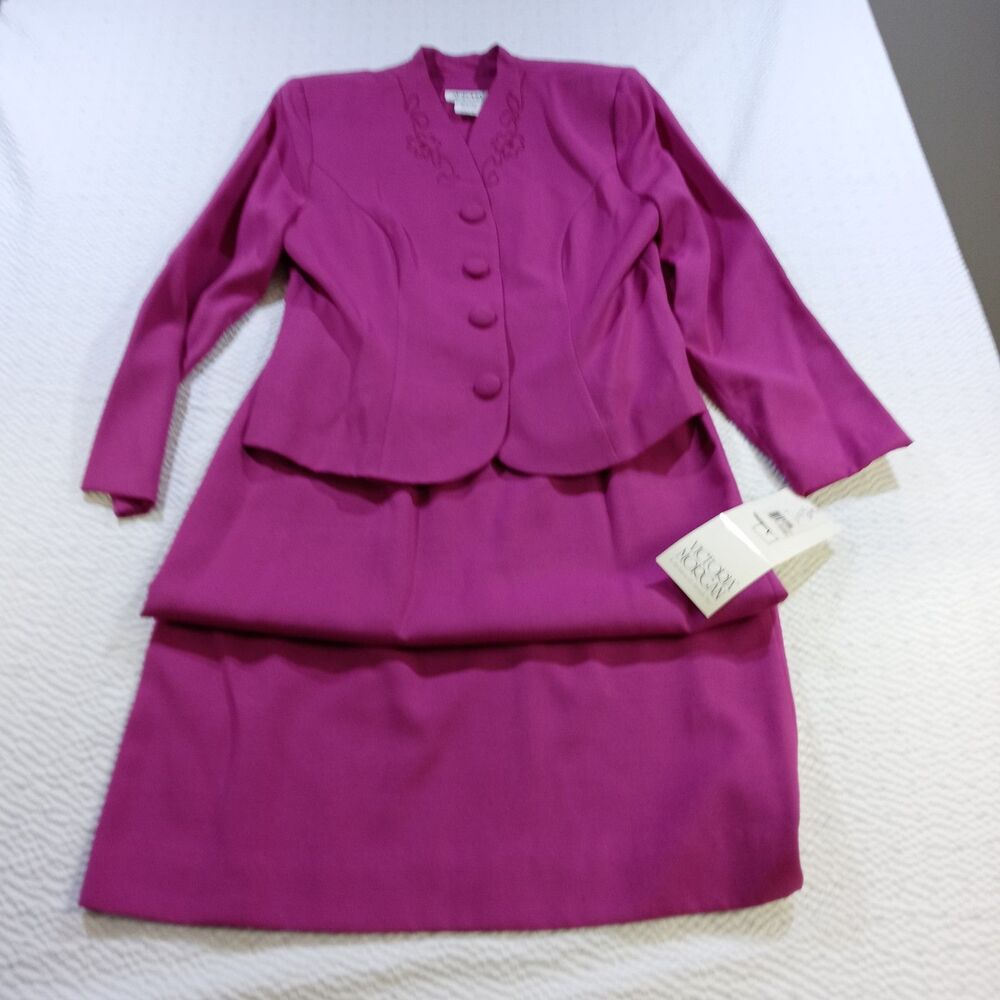 Vintage Victoria Morgan 2 Piece Middi Skirt Suit